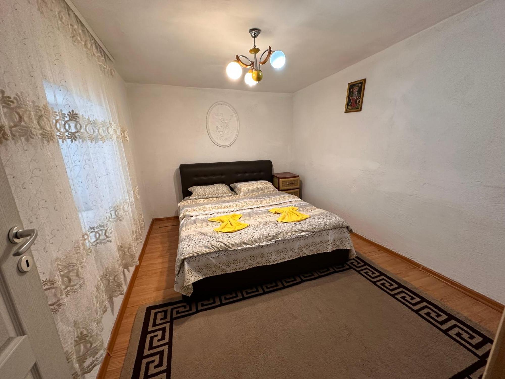Guest House Guri Vusanje Luaran gambar